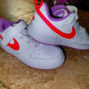 NEW Nike Kids Shoes 10C